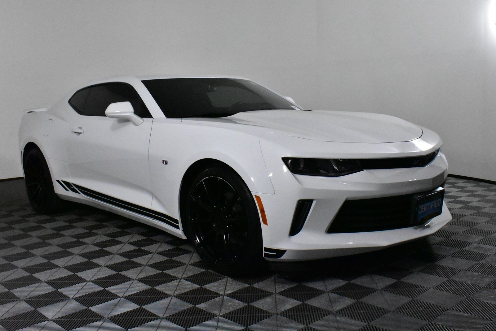 Certified Pre Owned 2017 Chevrolet Camaro Lt In Nampa D181705a Certified Pre Owned 2017 Chevrolet Camaro Lt