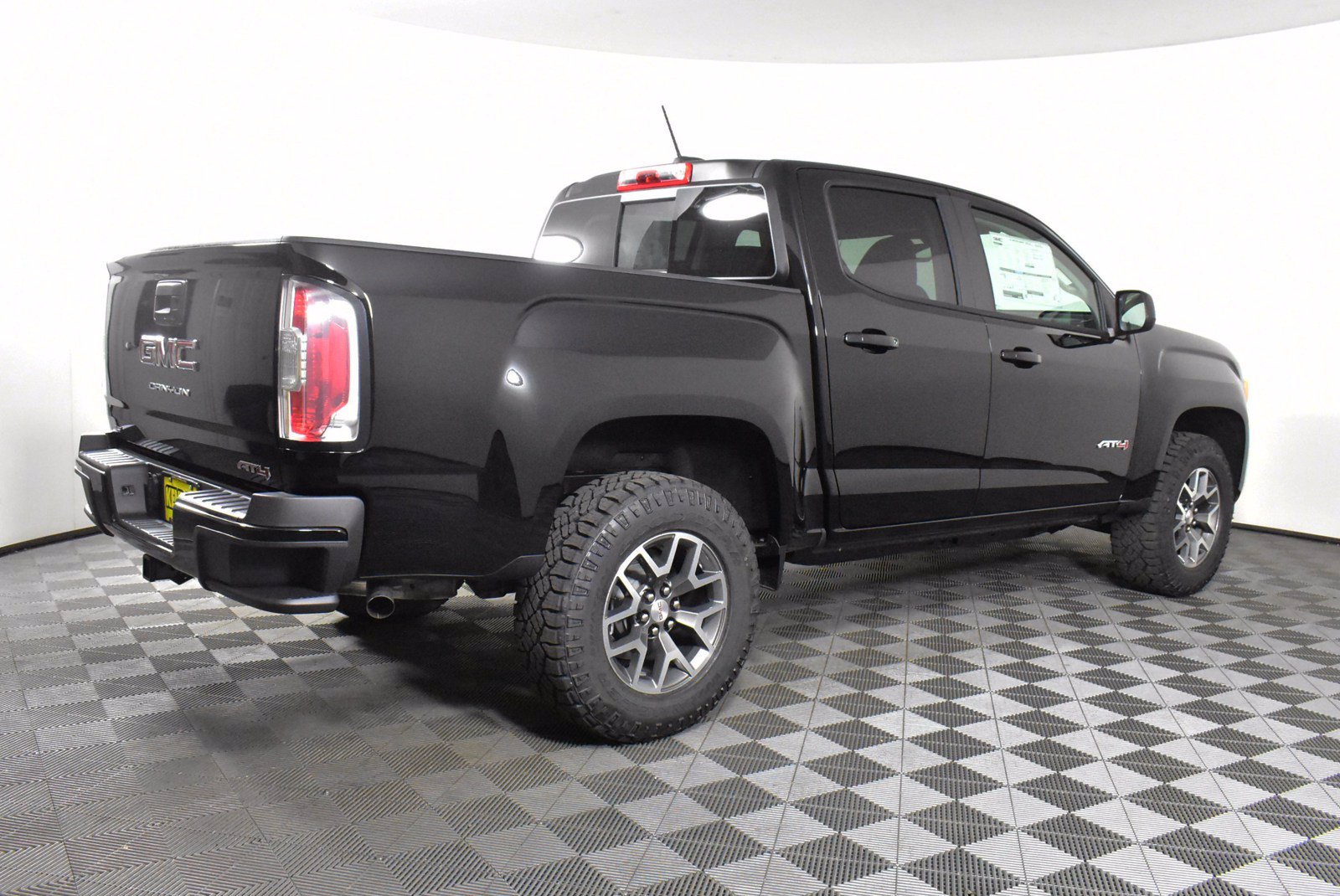 new 2021 gmc canyon 4wd at4 wcloth in nampa d410007